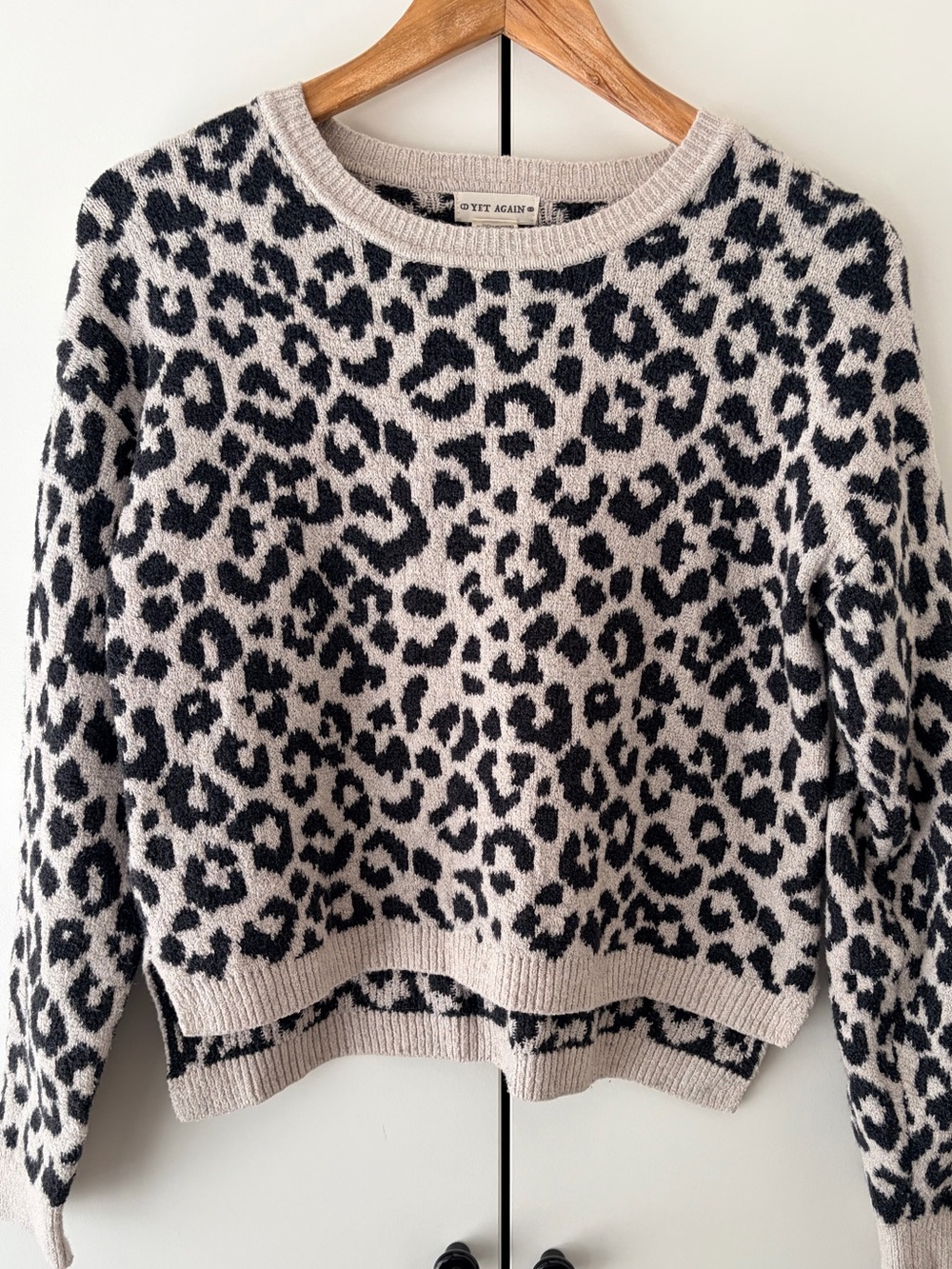 Petite Floral Crewneck Sweater - Leopard Print Taupe & Black